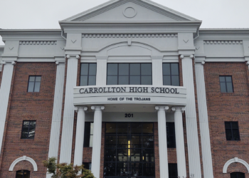 Georgia School Phone Ban Takes Effect As Student Speech Law Kicks In