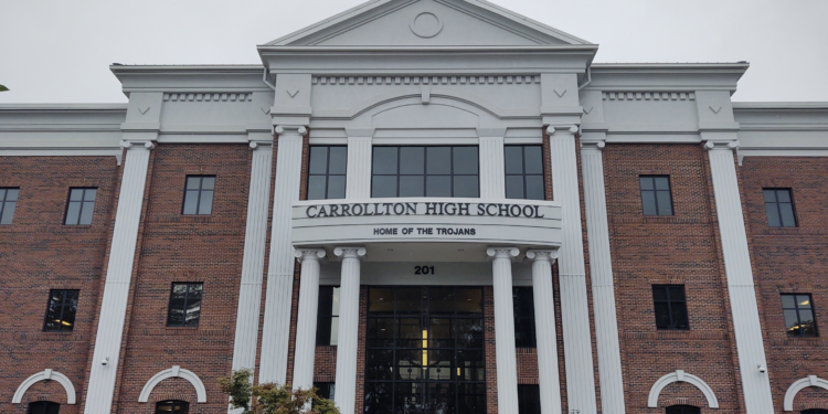 Georgia School Phone Ban Takes Effect As Student Speech Law Kicks In