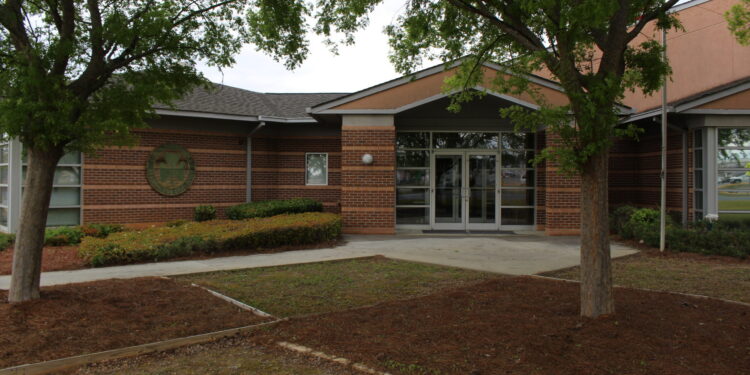 Georgia Seeks Suspension Of Entire Dublin School Board