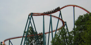 Atlanta Man Killed After Ejection From Six Flags Roller Coaster