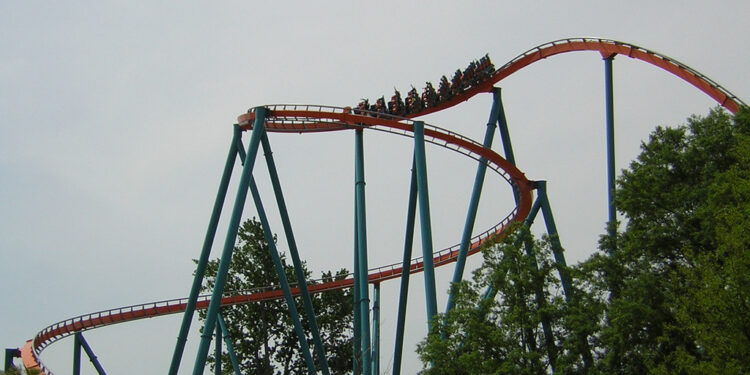 Atlanta Man Killed After Ejection From Six Flags Roller Coaster